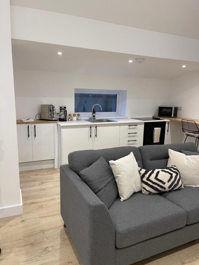 The Lodge Hideaway In Cowes Gurnard Eksteriør bilde